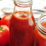 Homemade ketchup from tomato juice, recipe for how to make tomato paste for the winter