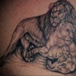 Фотографии татуировок льва