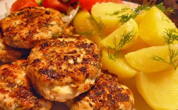 Chicken breast cutlets - juicy, soft and fluffy