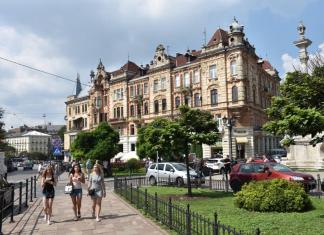 Лвов за три дни: бюджетен вариант Планирайте маршрут за пътуване до Лвов