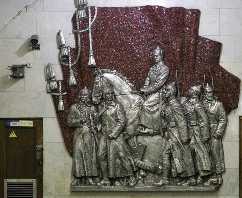 скульптор щербаков горельеф. драмтеатр ростов горельеф. зураб церетели горельеф булгаков. - донской монастырь. горельеф на охотном ряду.